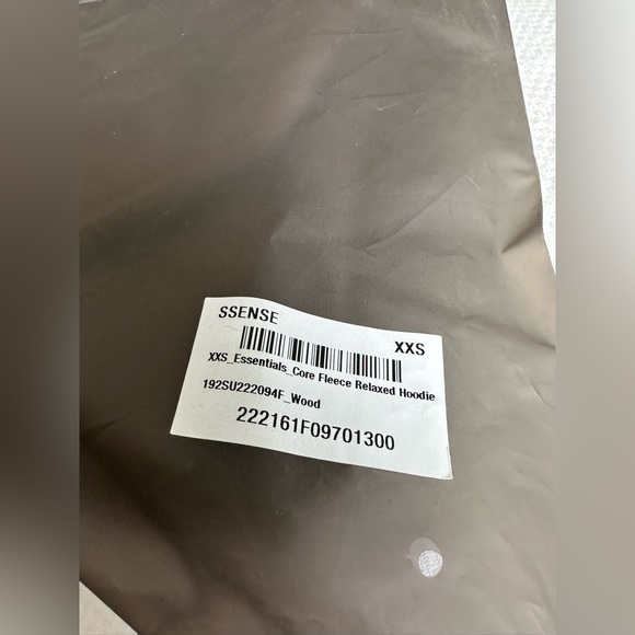 ESSENTIALS Relaxed Hoodie 💯Authentic - Picture 3 of 5